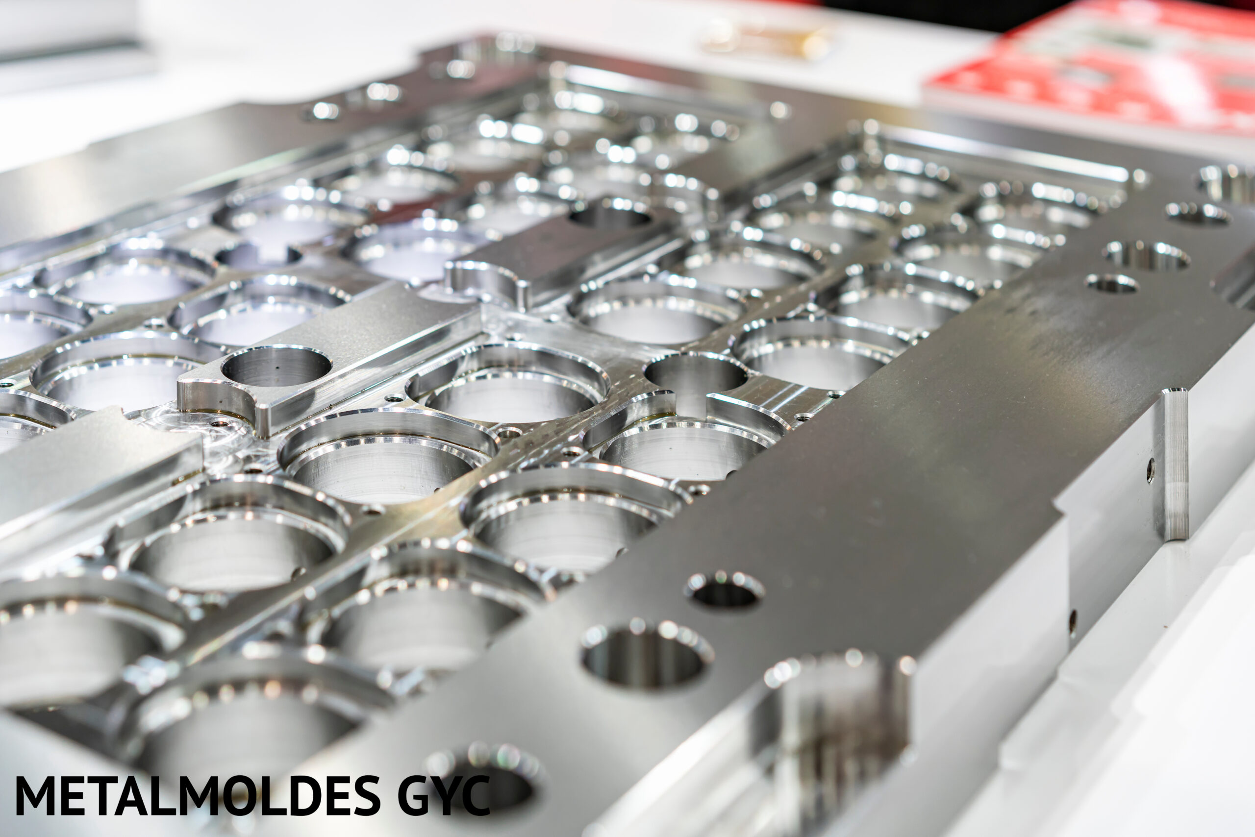 FABRICACION DE MOLDES Y TROQUELES METALMOLDES GYC SAS FABRICACION DE MOLDES Y TROQUELES METALMOLDES GYC SAS